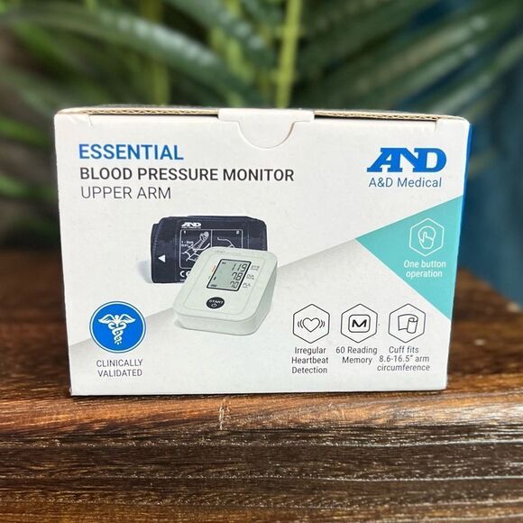 A&D Medical Blood Pressure Monitor, Model UA-611 in White. New in Box! - Picture 16 of 16